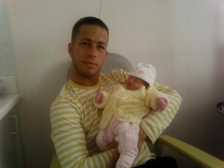 mon gran frer est ma petit seur